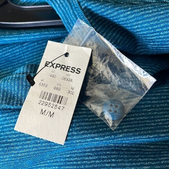 NWT Express Henley Mens Shirt 3/4 buttons, very soft ,Blue/Teal,Long Sleeves SzM - Picture 8 of 8
